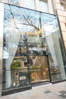Opened a flagship store, Maison KOSÉ Omotesando, in Omotesando, Tokyo, that offers new enjoyable shopping experience